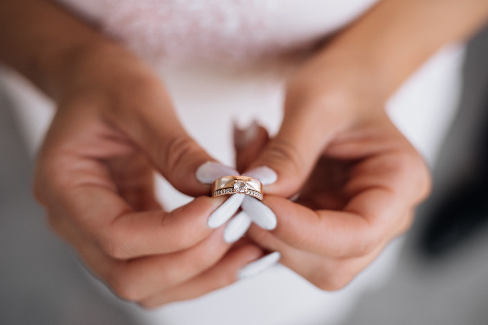 How to Find the Perfect Wedding Band to Flush with Your Engagement Ring