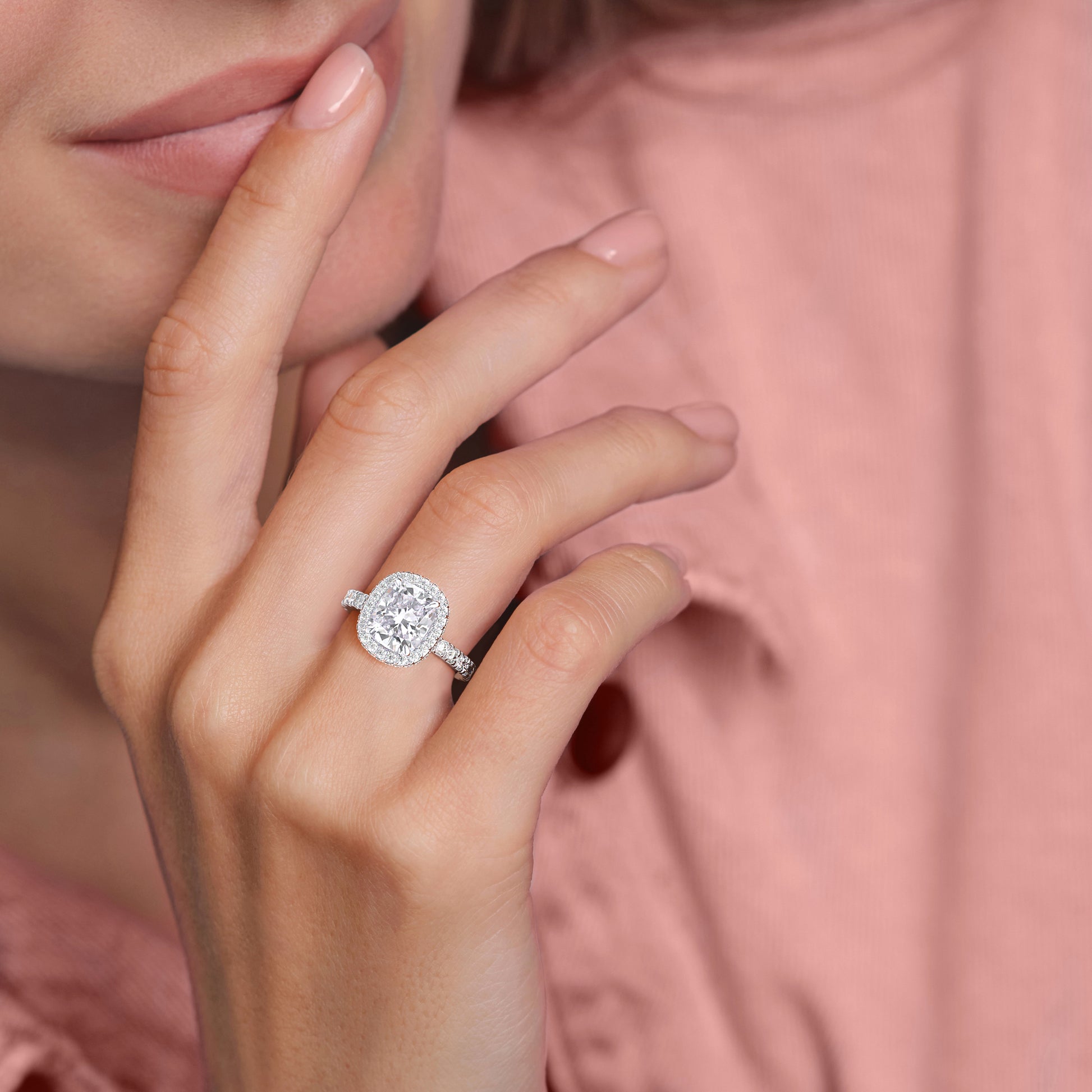 Radiant cut diamond engagement ring in 14K or 18K white gold or platinum with Pave diamond band, front view.|

#14KRecycledWhiteGold
#18KRecycledWhiteGold








#Platinum