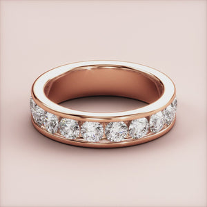 Rose gold or platinum eternity wedding band with round-cut diamonds; side view highlighting the brilliant 14K and 18K options. 