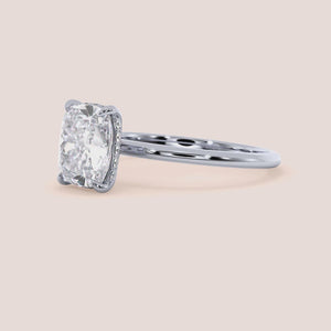 Stunning 14K/18K gold or platinum cushion cut diamond ring, showcasing brilliance and luxury for any occasion.
