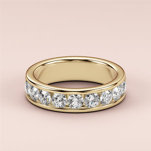 Elegant 14K Yellow Gold wedding band featuring a row of brilliant round-cut diamonds, perfect for timeless elegance and special occasions. 